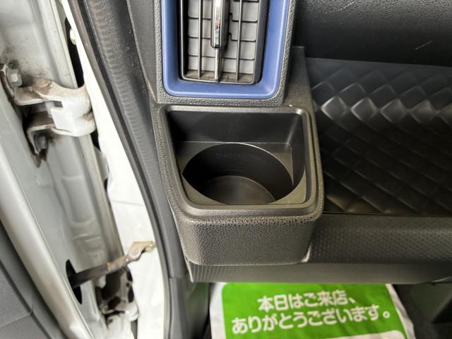 タントカスタムＲＳ　４ＷＤワンオーナー・４ＷＤ・３．７万Ｋ・ナビ・パノラマモニター・ＥＴＣ・ドライブレコーダー・オートエアコン・ステアリングスイッチ・クルーズコントロール・シートヒーター・キラコートＥＸ・スマートアシスト搭載（北海道）の中古車