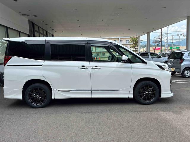 ノアS−Z(北海道)の中古車