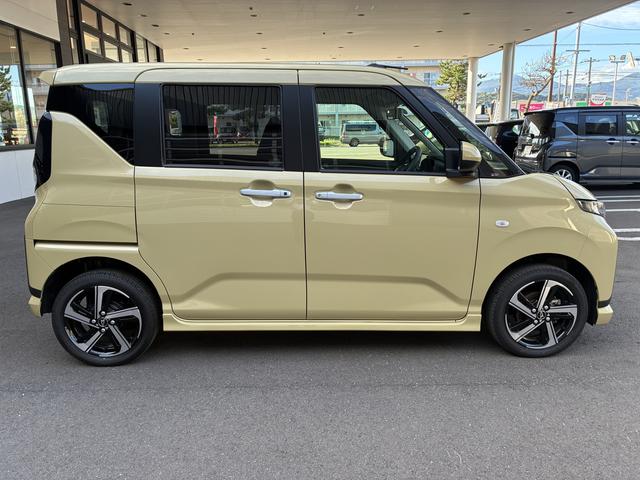 ムーヴRS 4WDワンオーナー・4WD・0.6万K・ナビ・バックカメラ・ETC・ステアリングスイッチ・クルーズコントロール・両側電動スライドドア・オートエアコン・純正アルミホイール・電子カードキー・スマートアシスト搭載(北海道)の中古車