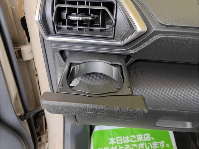 ロッキープレミアムＧ　４ＷＤワンオーナー・４ＷＤ・ディスプレイオーディオ・バックカメラ・ステアリングスイッチ・クルーズコントロール・ＥＴＣ・ドライブレコーダー・シートヒーター・スタッドレスタイヤ・スマートアシスト・電子カードキー（北海道）の中古車