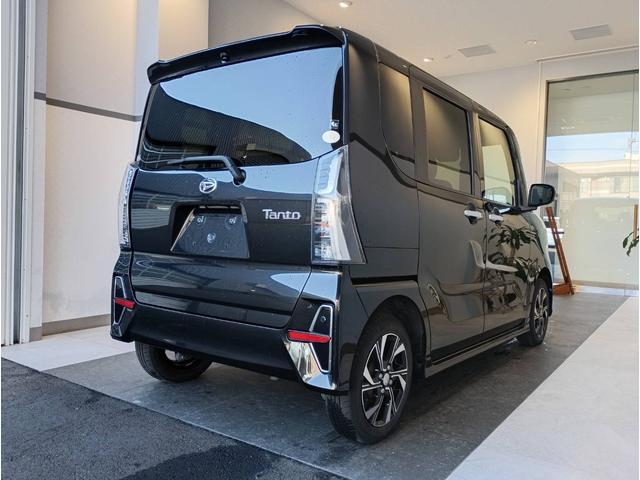 タントカスタムＸ　４ＷＤワンオーナー・４ＷＤ・３．８万Ｋ・ＣＤチューナー・オートエアコン・両側電動スライドドア・シートヒーター・シートバックテーブル・ドアサンシェード・電子カードキー・スタッドレスタイヤ・スマートアシスト搭載（北海道）の中古車