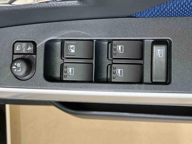 タンクカスタムＧ４ＷＤ　ＥＴＣ　アルミホイール　オートマチックハイビーム　衝突防止システム　レーンアシスト　スマートキー　記録簿　禁煙車　ワンオーナー　エアバッグ　エアコン　パワーステアリング　パワーウィンドウ（北海道）の中古車