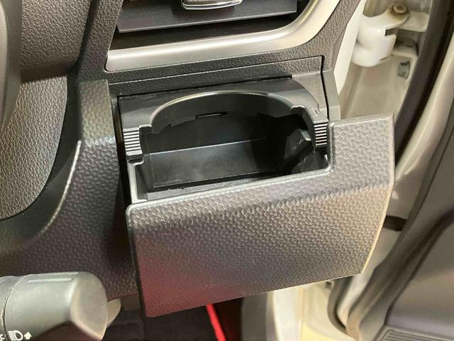 タンクカスタムＧ４ＷＤ　ＥＴＣ　アルミホイール　オートマチックハイビーム　衝突防止システム　レーンアシスト　スマートキー　記録簿　禁煙車　ワンオーナー　エアバッグ　エアコン　パワーステアリング　パワーウィンドウ（北海道）の中古車