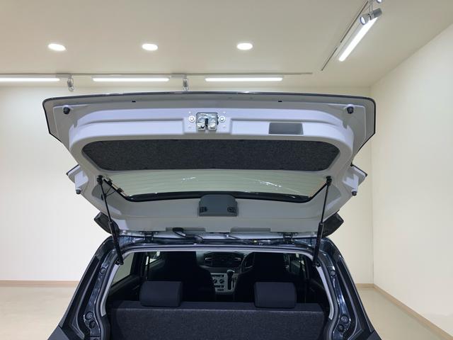 ミライースＸ　リミテッドＳＡIII４ＷＤ　アイドリングストップ　オートマチックハイビーム　衝突防止システム　ＬＥＤヘッドランプ　レーンアシスト　キーレスエントリー　サイドカメラ　記録簿　ワンオーナー　エアバッグ　エアコン　ＡＢＳ（北海道）の中古車