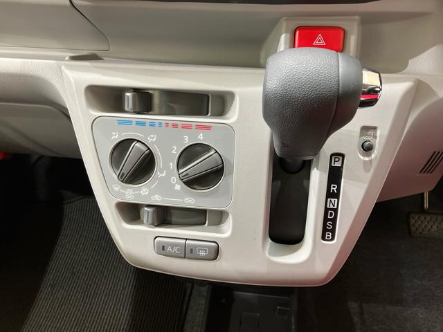 ミライースＸ　リミテッドＳＡIII４ＷＤ　アイドリングストップ　オートマチックハイビーム　衝突防止システム　ＬＥＤヘッドランプ　レーンアシスト　キーレスエントリー　記録簿　ワンオーナー　エアバッグ　エアコン　パワーステアリング　ＡＢＳ（北海道）の中古車