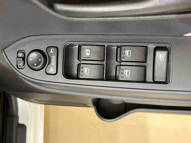 タントＸ４ＷＤ　両側スライド・片側電動　シートヒーター　アイドリングストップ　オートマチックハイビーム　オートライト　衝突防止システム　ＬＥＤヘッドランプ　レーンアシスト　スマートキー　記録簿　ワンオーナー（北海道）の中古車