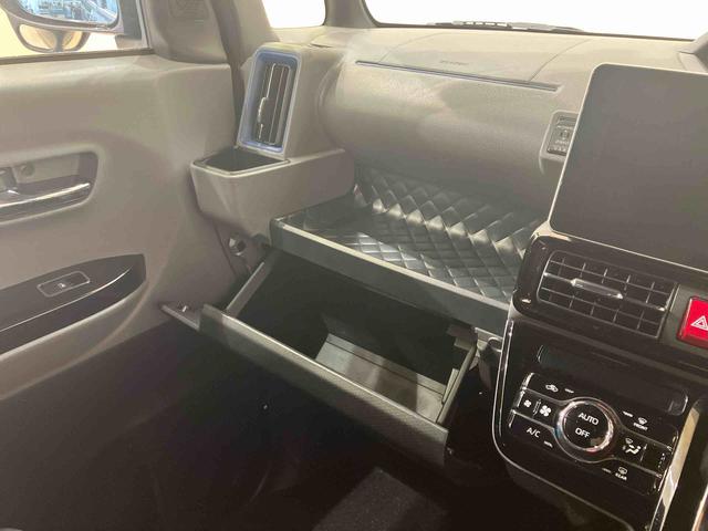 タントカスタムＸセレクション４ＷＤ　メモリーナビ　バックカメラ　電動スライドドア　アルミホイール　シートヒーター　アイドリングストップ　オートマチックハイビーム　オートライト　衝突防止システム　ＬＥＤヘッドランプ　レーンアシスト（北海道）の中古車