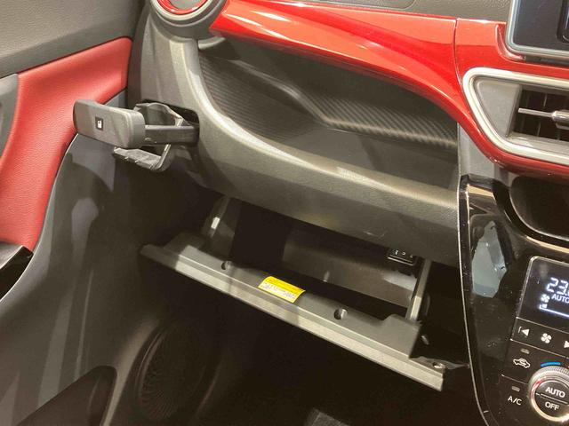 キャストアクティバＧ　プライムコレクション　ＳＡIII４ＷＤ　メモリーナビ　バックカメラ　アルミホイール　シートヒーター　アイドリングストップ　オートマチックハイビーム　オートライト　衝突防止システム　ＬＥＤヘッドランプ　レーンアシスト　スマートキー（北海道）の中古車