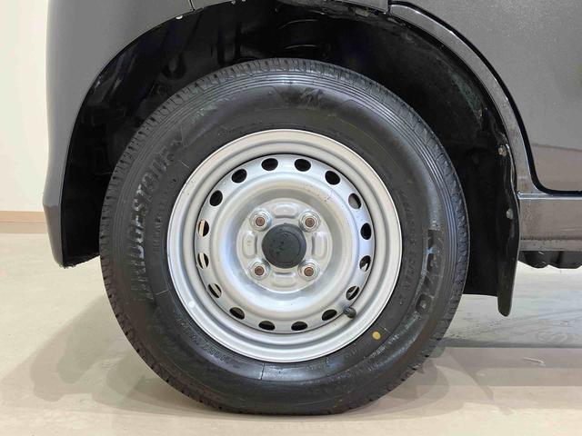 ハイゼットカーゴデラックス５５ｔｈアニバーサリーゴールドエディション４ＷＤ　両側スライドドア　キーレスエントリー　記録簿　ワンオーナー　エアバッグ　エアコン　パワーステアリング　パワーウィンドウ　ＡＢＳ（北海道）の中古車