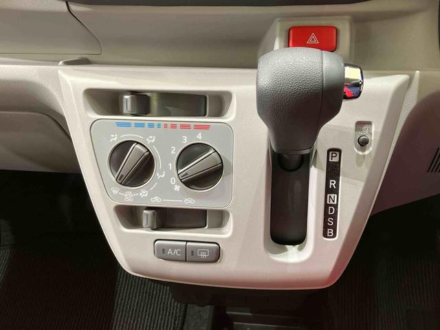 ミライースX SAIII4WD アイドリングストップ オートマチックハイビーム オートライト 衝突防止システム LEDヘッドランプ レーンアシスト キーレスエントリー 記録簿 ワンオーナー エアバッグ エアコン ABS(北海道)の中古車