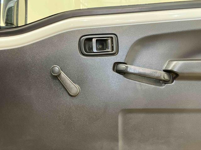 ハイゼットトラックスタンダード　農用スペシャル４ＷＤ　横滑り防止装置　記録簿　禁煙車　ワンオーナー　エアコン　パワーステアリング　エアバッグ（北海道）の中古車