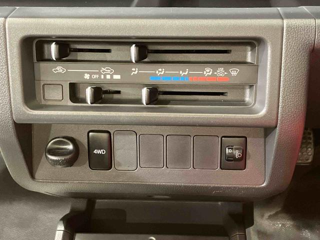ハイゼットトラックスタンダード　エアコン・パワステレス４ＷＤ　記録簿　エアバッグ（北海道）の中古車