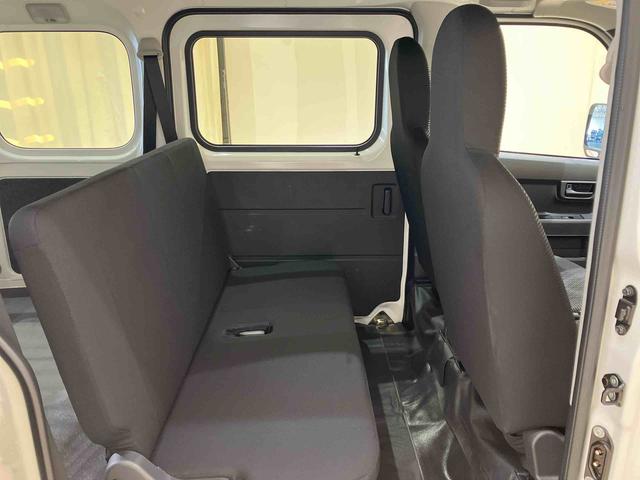 ハイゼットカーゴDX4WD 両側スライドドア アイドリングストップ オートマチックハイビーム オートライト 衝突防止システム レーンアシスト キーレスエントリー 記録簿 ワンオーナー エアバッグ エアコン ABS(北海道)の中古車