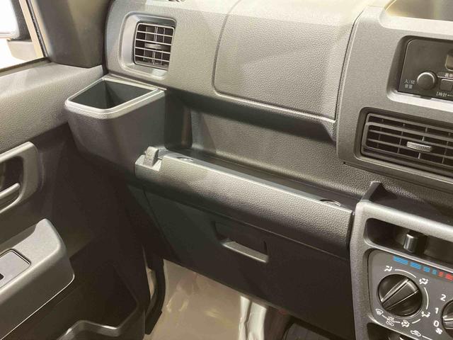 ハイゼットカーゴDX4WD 両側スライドドア アイドリングストップ オートマチックハイビーム オートライト 衝突防止システム レーンアシスト キーレスエントリー 記録簿 ワンオーナー エアバッグ エアコン ABS(北海道)の中古車