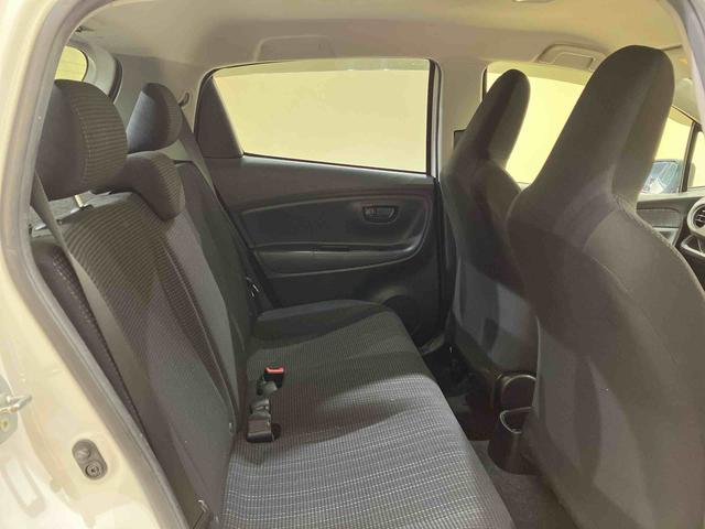 ヴィッツＦ４ＷＤ　メモリーナビ　ＥＴＣ　ＵＳＢ入力端子　キーレスエントリー　エアバッグ　エアコン　パワーステアリング　パワーウィンドウ　ＡＢＳ（北海道）の中古車