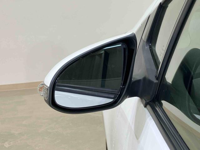 ヴィッツＦ４ＷＤ　メモリーナビ　ＥＴＣ　ＵＳＢ入力端子　キーレスエントリー　エアバッグ　エアコン　パワーステアリング　パワーウィンドウ　ＡＢＳ（北海道）の中古車