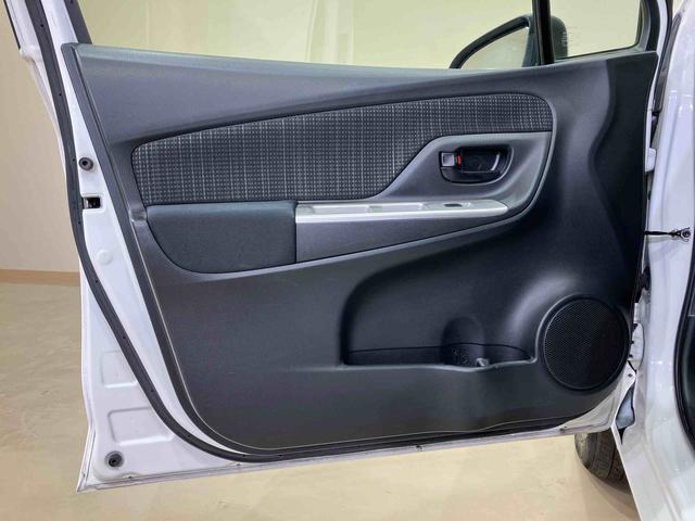 ヴィッツＦ４ＷＤ　メモリーナビ　ＥＴＣ　ＵＳＢ入力端子　キーレスエントリー　エアバッグ　エアコン　パワーステアリング　パワーウィンドウ　ＡＢＳ（北海道）の中古車