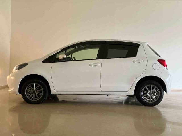 ヴィッツＦ４ＷＤ　メモリーナビ　ＥＴＣ　ＵＳＢ入力端子　キーレスエントリー　エアバッグ　エアコン　パワーステアリング　パワーウィンドウ　ＡＢＳ（北海道）の中古車