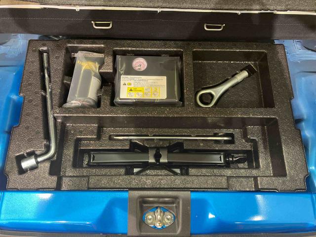 ミライースＸ　ＳＡIII４ＷＤ　アイドリングストップ　オートマチックハイビーム　オートライト　衝突防止システム　ＬＥＤヘッドランプ　レーンアシスト　キーレスエントリー　記録簿　ワンオーナー　エアバッグ　エアコン　ＡＢＳ（北海道）の中古車