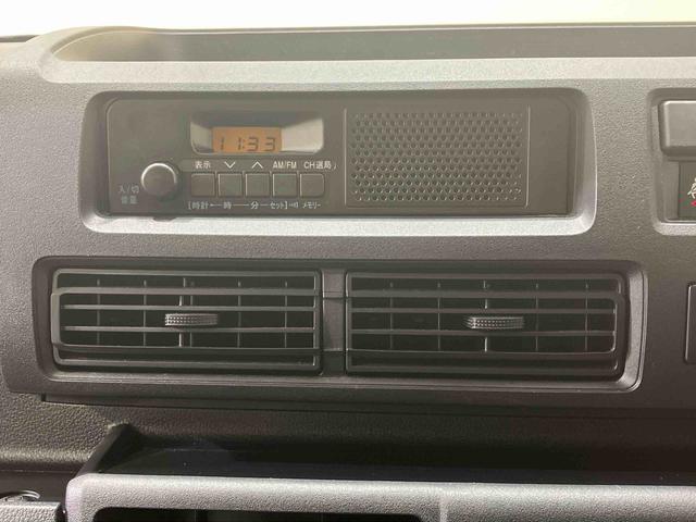 ハイゼットカーゴＤＸ４ＷＤ　両側スライドドア　アイドリングストップ　オートマチックハイビーム　オートライト　衝突防止システム　レーンアシスト　キーレスエントリー　記録簿　ワンオーナー　エアバッグ　エアコン　ＡＢＳ（北海道）の中古車