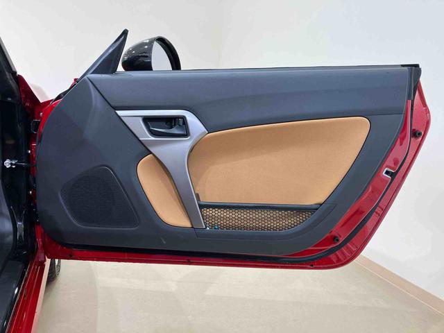 コペンローブメモリーナビ　シートヒーター　ターボ　アイドリングストップ　ＵＳＢ入力端子　オートライト　ＬＥＤヘッドランプ　Ｂｌｕｅｔｏｏｔｈ接続　スマートキー　記録簿　ワンオーナー　エアバッグ　エアコン　ＡＢＳ（北海道）の中古車