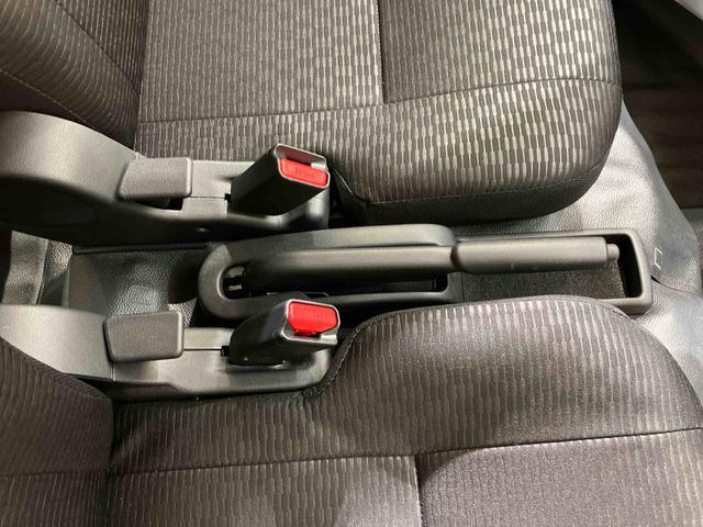 ハイゼットカーゴDX4WD 両側スライドドア アイドリングストップ オートマチックハイビーム オートライト 衝突防止システム レーンアシスト キーレスエントリー 記録簿 ワンオーナー エアバッグ エアコン ABS(北海道)の中古車