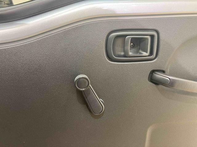 ハイゼットトラックスタンダード４ＷＤ　アイドリングストップ　オートマチックハイビーム　オートライト　衝突防止システム　レーンアシスト　記録簿　ワンオーナー　エアコン　パワーステアリング　エアバッグ　ＡＢＳ（北海道）の中古車