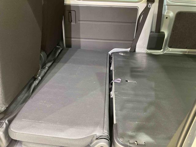 ハイゼットカーゴDX4WD 両側スライドドア アイドリングストップ オートマチックハイビーム オートライト 衝突防止システム レーンアシスト キーレスエントリー 記録簿 ワンオーナー エアバッグ エアコン ABS(北海道)の中古車