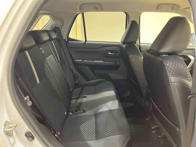 ロッキープレミアムG4WD メモリーナビ ETC バックカメラ アルミホイール シートヒーター ターボ アイドリングストップ アダプティブクルーズコントロール オートマチックハイビーム USB入力端子 オートライト(北海道)の中古車