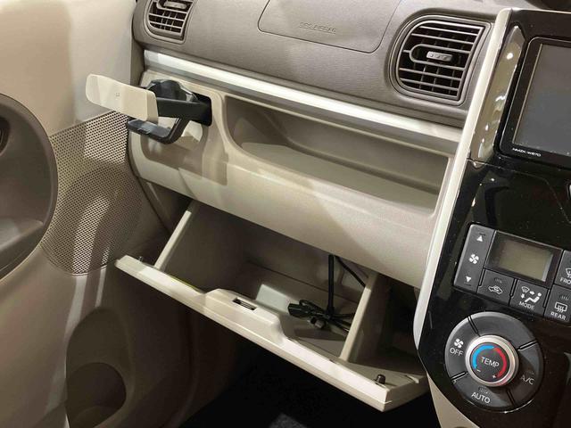 タントXターボ SAIII4WD メモリーナビ バックカメラ 両側スライド・片側電動 アルミホイール シートヒーター ターボ アイドリングストップ オートマチックハイビーム USB入力端子 オートライト 衝突防止システム(北海道)の中古車