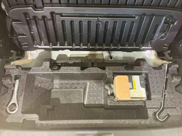 ムーヴキャンバスＧメイクアップ　ＳＡIII４ＷＤ　メモリーナビ　バックカメラ　両側電動スライドドア　アイドリングストップ　オートマチックハイビーム　ＵＳＢ入力端子　オートライト　衝突防止システム　ＬＥＤヘッドランプ　レーンアシスト　記録簿（北海道）の中古車