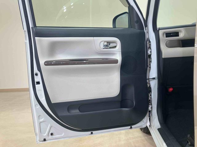 ムーヴキャンバスＧメイクアップ　ＳＡIII４ＷＤ　メモリーナビ　バックカメラ　両側電動スライドドア　アイドリングストップ　オートマチックハイビーム　ＵＳＢ入力端子　オートライト　衝突防止システム　ＬＥＤヘッドランプ　レーンアシスト　記録簿（北海道）の中古車