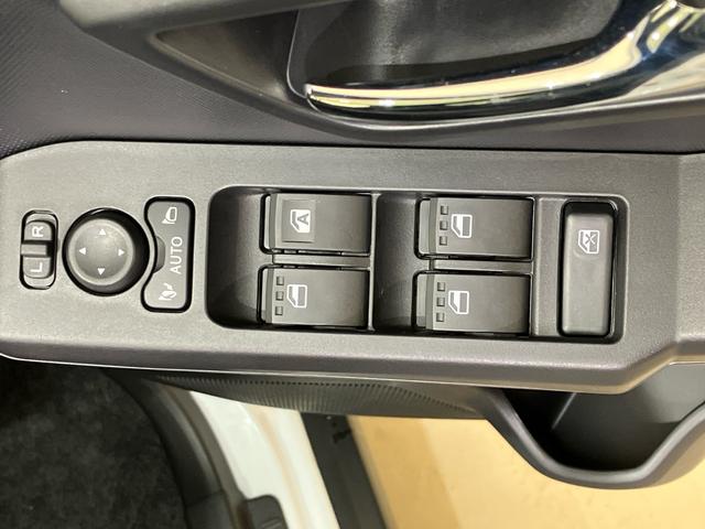 タフトG ダーククロムベンチャー4WD アルミホイール シートヒーター アイドリングストップ オートマチックハイビーム 衝突防止システム LEDヘッドランプ レーンアシスト スマートキー 記録簿 ワンオーナー エアバッグ エアコン(北海道)の中古車