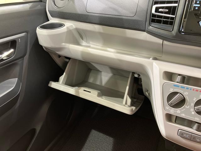 ミライースX SAIII4WD アイドリングストップ オートマチックハイビーム オートライト 衝突防止システム LEDヘッドランプ キーレスエントリー 記録簿 ワンオーナー エアバッグ エアコン パワーステアリング CD(北海道)の中古車
