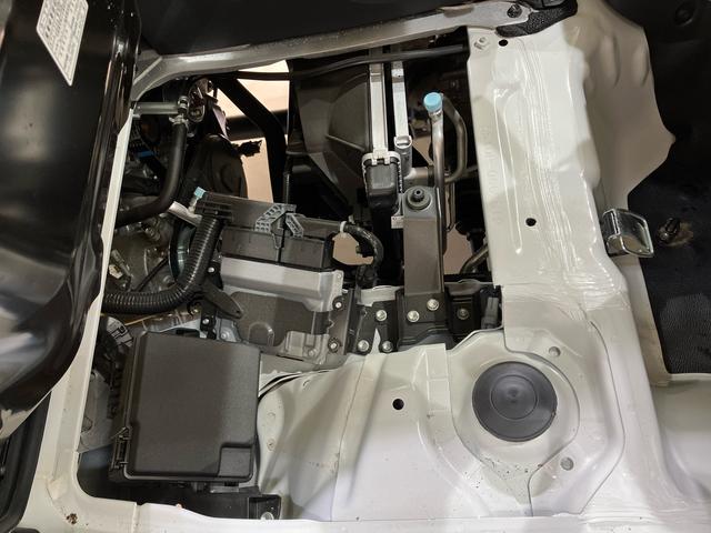 ハイゼットトラックスタンダード４ＷＤ　アイドリングストップ　オートマチックハイビーム　オートライト　衝突防止システム　レーンアシスト　衝突安全ボディ　記録簿　ワンオーナー　エアコン　パワーステアリング　エアバッグ　ＡＢＳ（北海道）の中古車