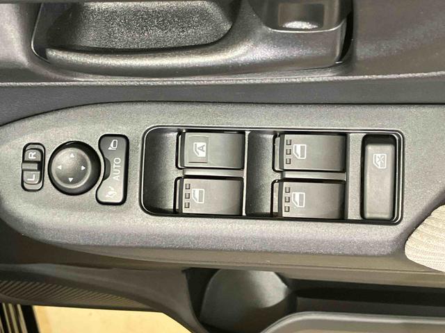 ムーヴX4WD 両側スライド・片側電動 アイドリングストップ オートマチックハイビーム オートライト 衝突防止システム LEDヘッドランプ レーンアシスト スマートキー 衝突安全ボディ 記録簿 ワンオーナー(北海道)の中古車