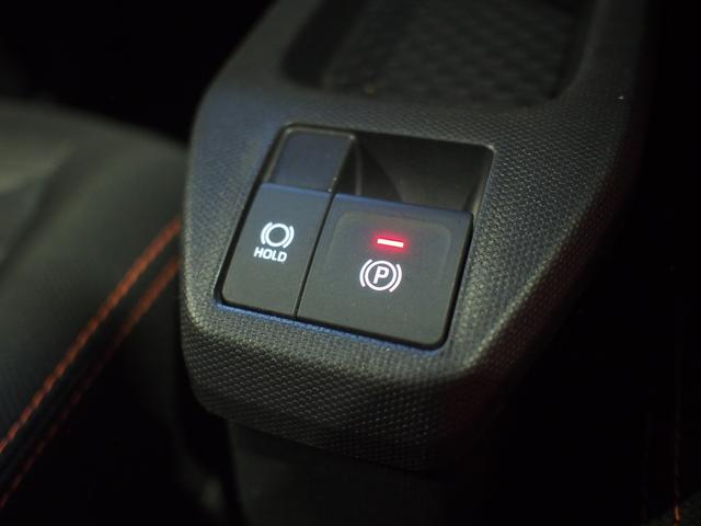 タフトＧターボ４ＷＤ　スマートアシスト　夏冬タイヤ　ガラスルーフ　ＬＥＤヘッドライト　オートライト　クルーズコントロール　ダイハツ純正ナビ　バックモニター　運転席助手席シートヒーター　アイドリングストップ（北海道）の中古車