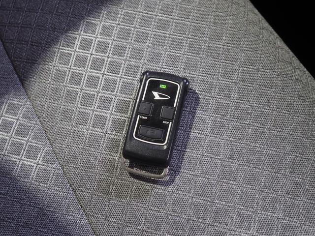 タントＸセレクション４ＷＤ　スマートアシスト　両側スライドドア左電動　ＬＥＤヘッドライト　オートライト　オートエアコン　ダイハツ純正ナビ　ドライブレコーダー　リモコンエンジンスターター　シートヒーター（北海道）の中古車