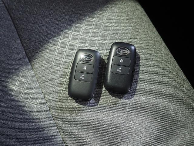 タントＸセレクション４ＷＤ　スマートアシスト　両側スライドドア左電動　ＬＥＤヘッドライト　オートライト　オートエアコン　ダイハツ純正ナビ　ドライブレコーダー　リモコンエンジンスターター　シートヒーター（北海道）の中古車