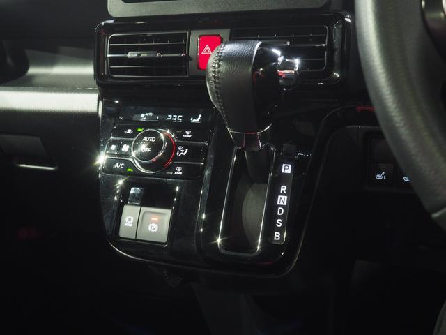 タントカスタムＲＳ４ＷＤ　スマートアシスト　両側パワースライドドア　ＬＥＤヘッドライト　オートライト　オートエアコン　オーディオレス　運転席助手席シートヒーター　前後コーナーセンサー　キーフリーシステム（北海道）の中古車