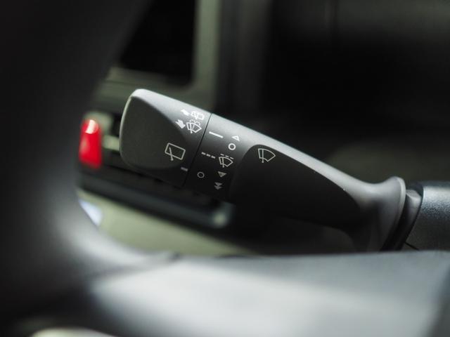 タントX4WD 両側スライドドア左電動 LEDヘッドライト オートライト オーディオレス 運転席助手席シートヒーター キーフリーシステム アイドリングストップ VSC(横滑り抑制機能)(北海道)の中古車