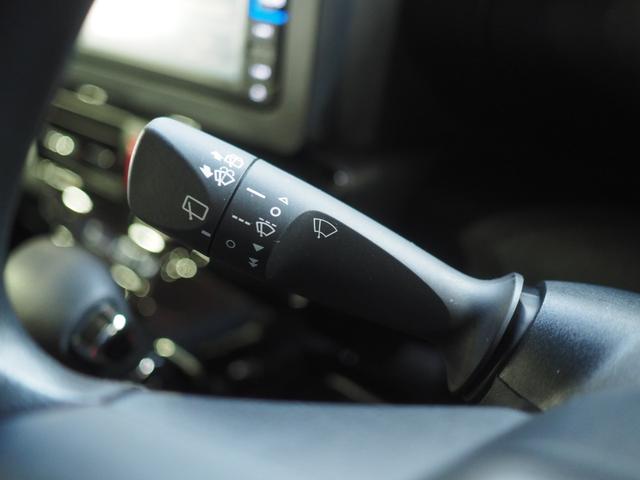 タントカスタムＸ４ＷＤ　両側パワースライドドア　夏冬タイヤ　ダイハツ純正ナビ　バックモニター　リモコンエンジンスターター　ＬＥＤヘッドライト　オートライト　シートヒーター　後席テーブル　アイドリングストップ（北海道）の中古車