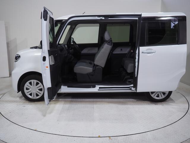タントＸ４ＷＤ　両側スライドドア左電動　ダイハツ純正ナビ　バックモニター　リモコンエンジンスターター　後席テーブル　運転席助手席シートヒーター　オートエアコン　前後コーナーセンサー　ＬＥＤヘッドライト（北海道）の中古車
