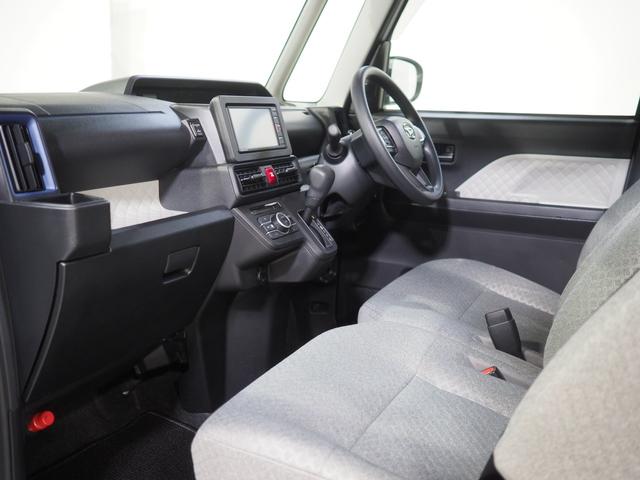 タントＸ４ＷＤ　両側スライドドア左電動　ダイハツ純正ナビ　バックモニター　リモコンエンジンスターター　後席テーブル　運転席助手席シートヒーター　オートエアコン　前後コーナーセンサー　ＬＥＤヘッドライト（北海道）の中古車