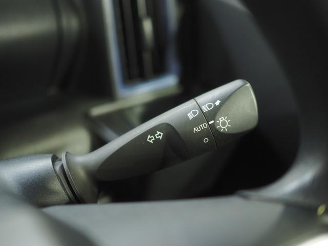 タントＸ４ＷＤ　両側スライドドア左電動　ダイハツ純正ナビ　バックモニター　リモコンエンジンスターター　後席テーブル　運転席助手席シートヒーター　オートエアコン　前後コーナーセンサー　ＬＥＤヘッドライト（北海道）の中古車