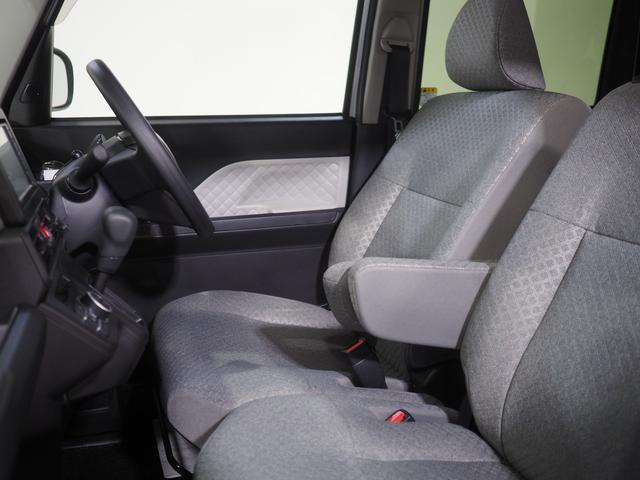 タントＸ４ＷＤ　両側スライドドア左電動　ダイハツ純正ナビ　バックモニター　リモコンエンジンスターター　後席テーブル　運転席助手席シートヒーター　オートエアコン　前後コーナーセンサー　ＬＥＤヘッドライト（北海道）の中古車