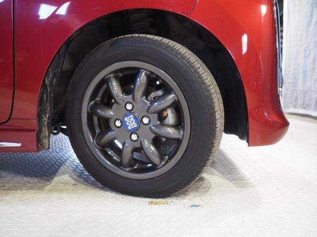 ムーヴカスタム　Ｘリミテッド　ＳＡIII４ＷＤ　ダイハツ純正ナビ　パノラマモニター　リモコンエンジンスターター　ドライブレコーダー　キーフリーシステム　運転席シートヒーター　ミニライトアルミホイール　アイドリングストップ（北海道）の中古車