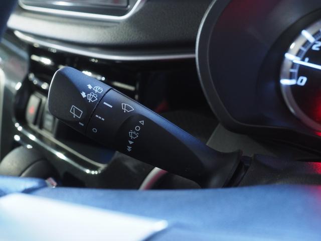 ムーヴカスタム　Ｘリミテッド　ＳＡIII４ＷＤ　ダイハツ純正ナビ　パノラマモニター　リモコンエンジンスターター　ドライブレコーダー　キーフリーシステム　運転席シートヒーター　ミニライトアルミホイール　アイドリングストップ（北海道）の中古車