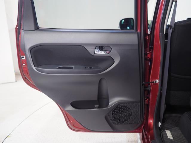 ムーヴカスタム　Ｘリミテッド　ＳＡIII４ＷＤ　ダイハツ純正ナビ　パノラマモニター　リモコンエンジンスターター　ドライブレコーダー　キーフリーシステム　運転席シートヒーター　ミニライトアルミホイール　アイドリングストップ（北海道）の中古車