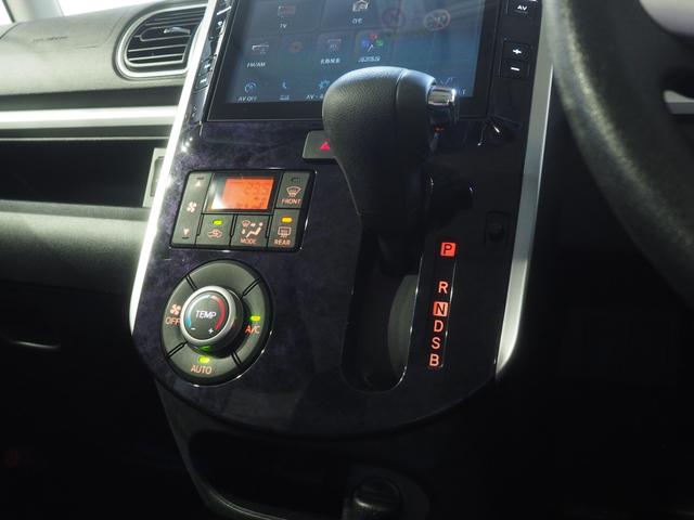 タントカスタムＸ　トップエディションＳＡIII４ＷＤ　ダイハツ純正ナビ　バックモニター　リモコンエンジンスターター　両側スライドドア左電動　ＥＴＣ車載器　ＬＥＤヘッドライト　オートライト　運転席シートヒーター　アイドリングストップ（北海道）の中古車